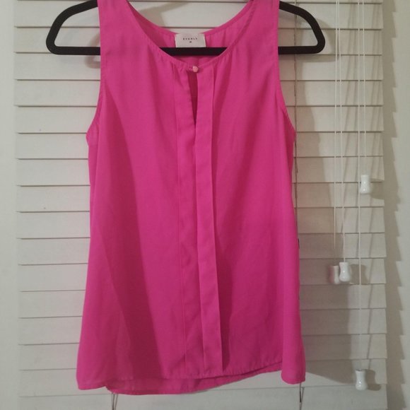 Everly Small Chiffon Key Hole Front Tank Top Blous - Picture 1 of 5